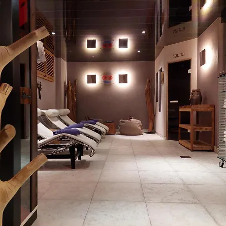 Royal Апарт-отель